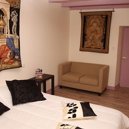 L'Hedoniste Hotel Cherac Exterior photo